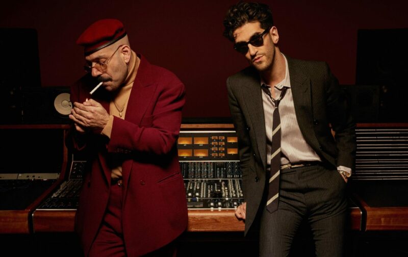 CHROMEO