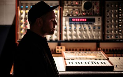 DJ SHADOW